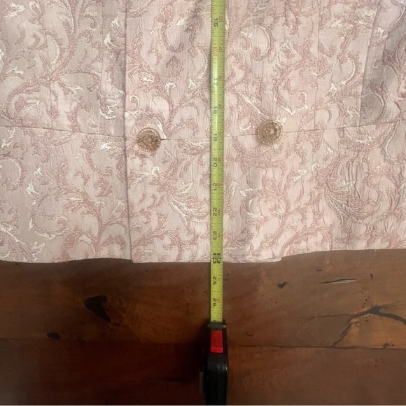 Neiman Marcus Blush Pink Brocade Double-Breasted Jacket and Skirt Set - Picture 7 of 8